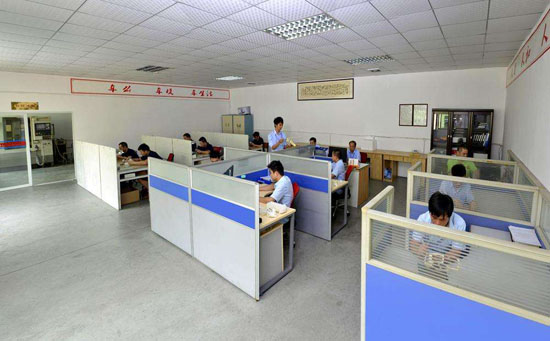 現(xiàn)在深圳手板廠技術(shù)越來(lái)越先進(jìn)，高端手板夠與產(chǎn)品媲美，而成型速度快剛好是手板的一大特點(diǎn)